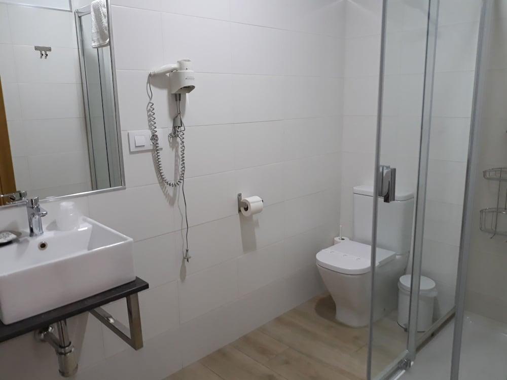 Hostal Nevandi Еспинама Екстериор снимка
