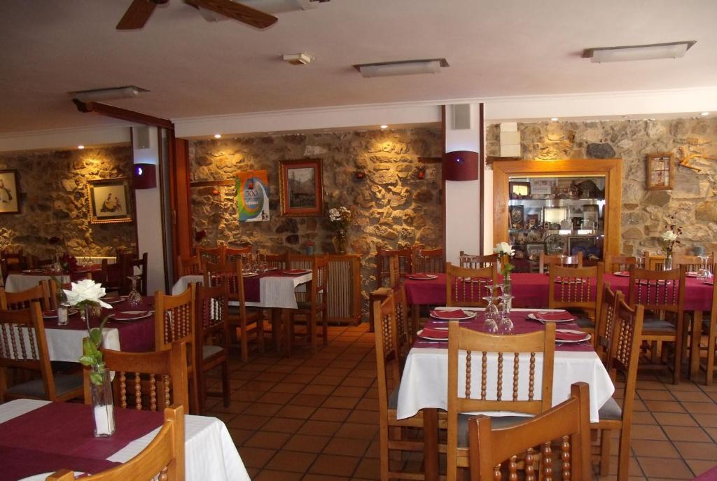 Hostal Nevandi Еспинама Екстериор снимка