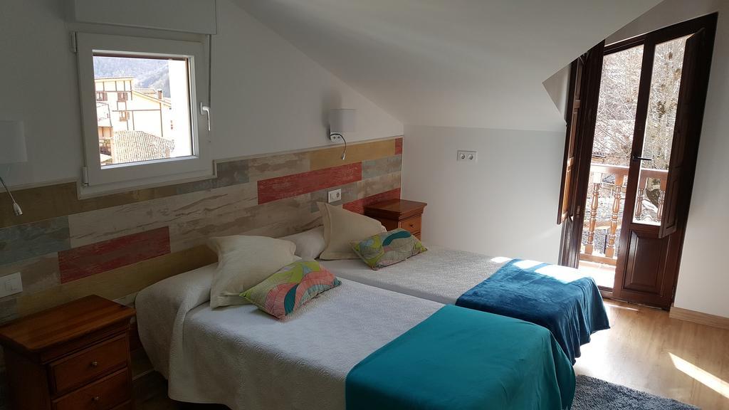 Hostal Nevandi Еспинама Екстериор снимка